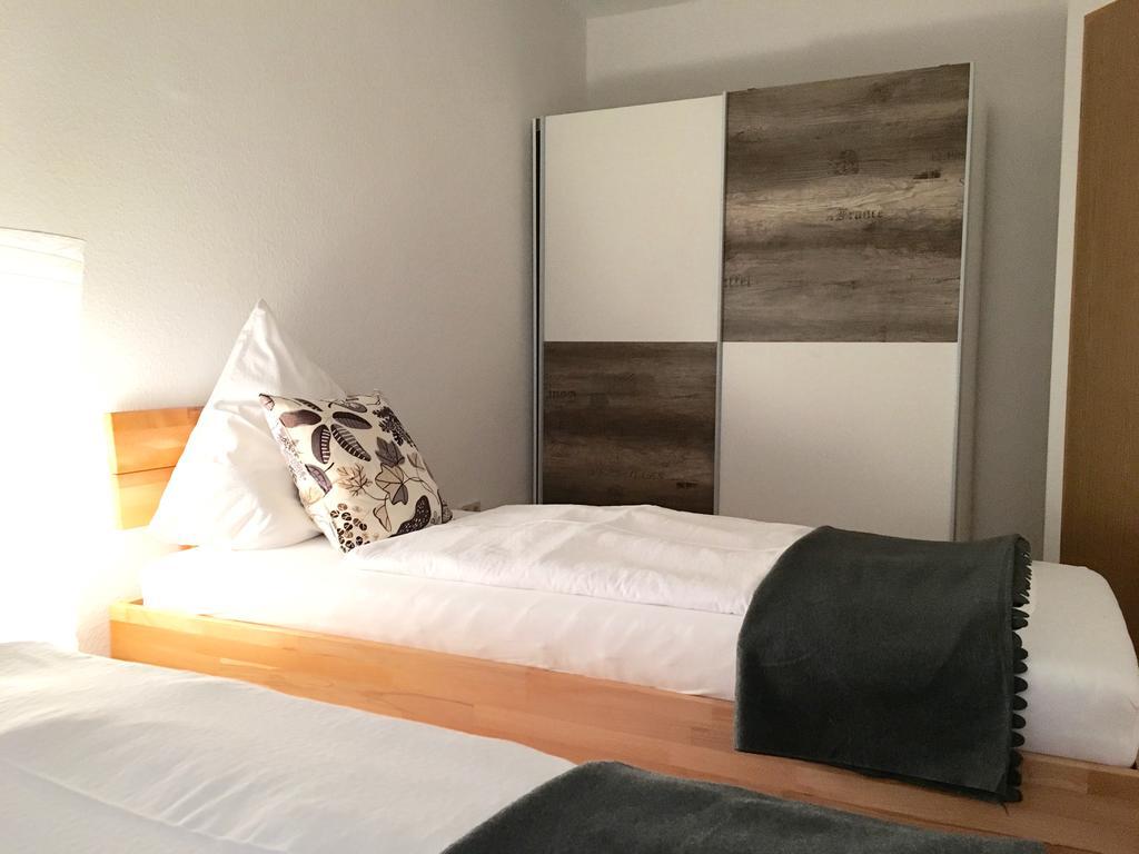Apartment Living Leipzig Grosszossen ภายนอก รูปภาพ